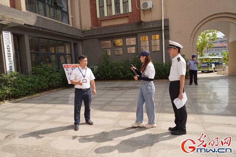 【2020高校招生服务光明大直播】北部湾大学直播花絮