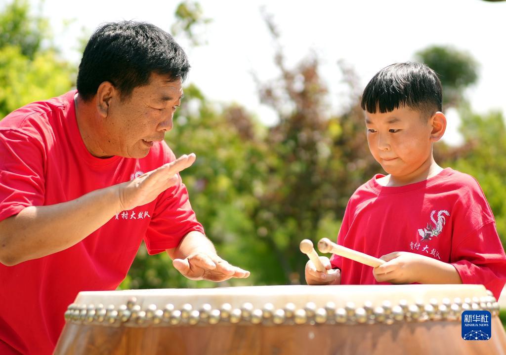 河北沧县：学非遗 度暑假