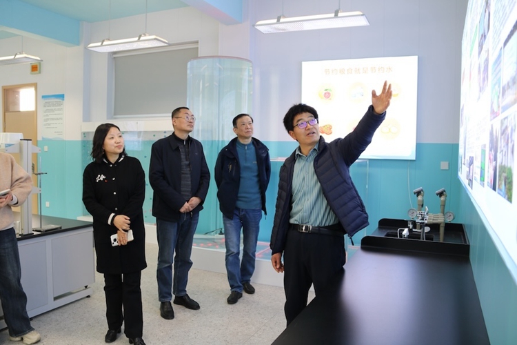 “蓉城小水滴·节水护水校园行”主题活动在成都龙泉驿区跃进小学举行