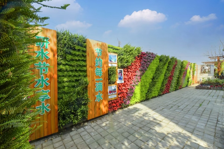 “蓉城小水滴·节水护水校园行”主题活动在成都龙泉驿区跃进小学举行