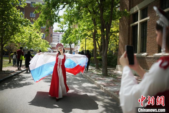 天津高校举办国际文化节 “上合之约”开启多元文化互鉴