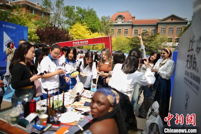 天津高校举办国际文化节 “上合之约”开启多元文化互鉴