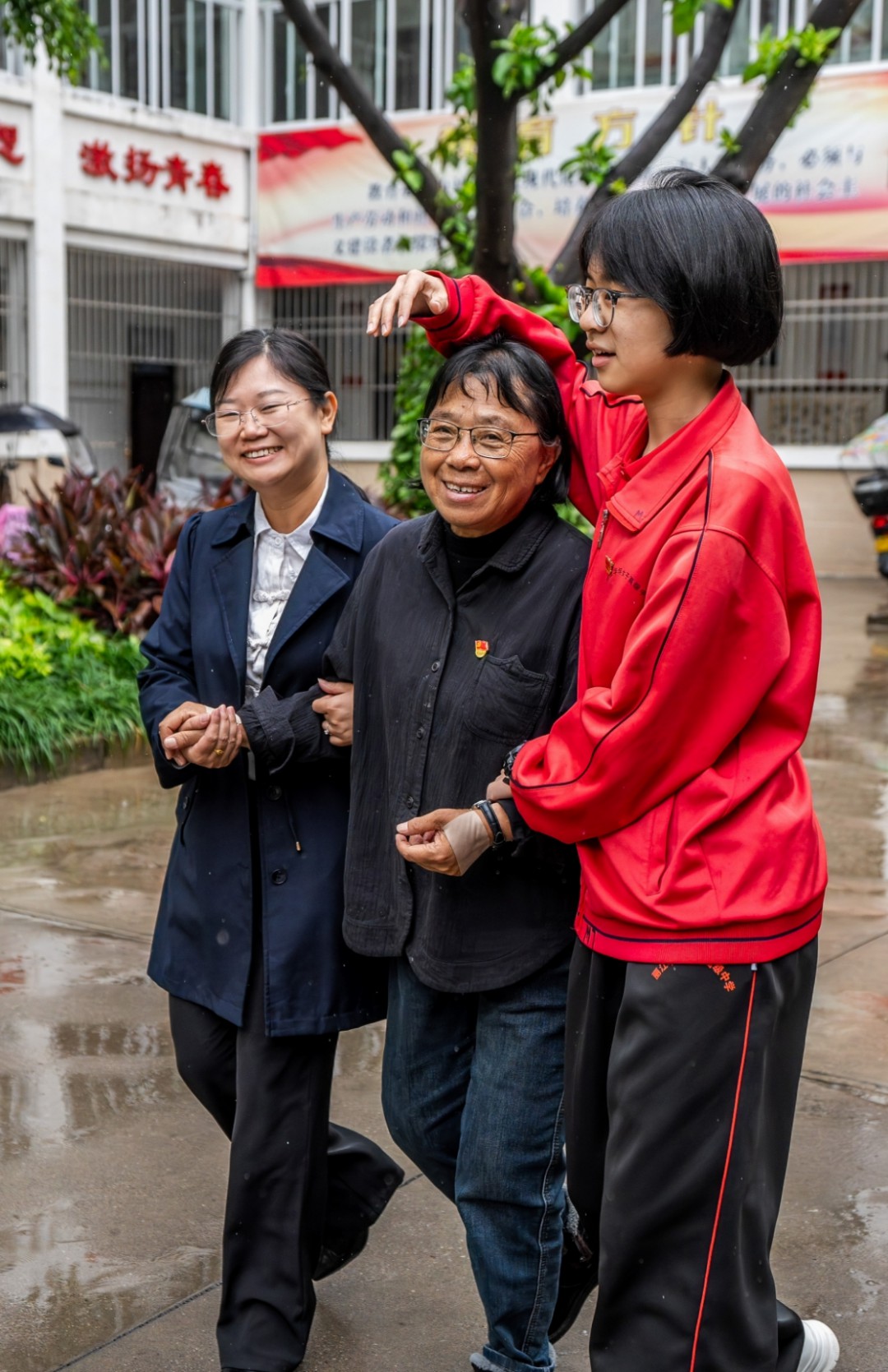 张桂梅把心爱的“宝贝”,捐给了国家博物馆!