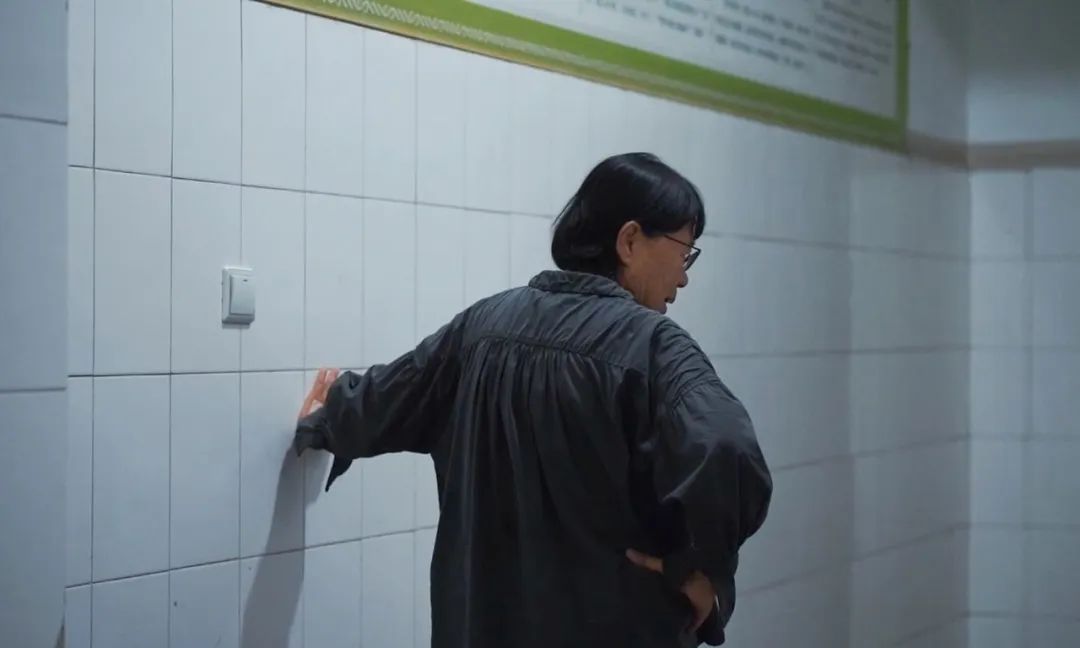 张桂梅把心爱的“宝贝”,捐给了国家博物馆!