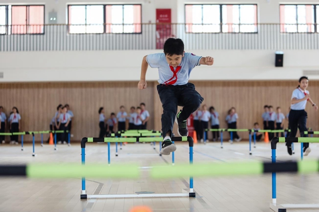 为保障每天运动2小时 上海中小学做了这些探索