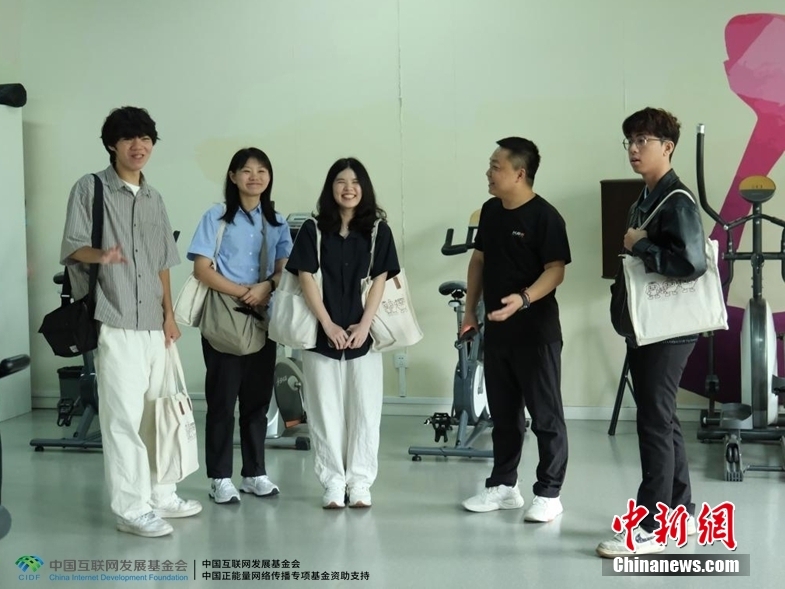 从初识职场到投入工作 速览台湾大学生在京实习生活 从初识职场到投入工作 速览台湾大学生在京实习生活