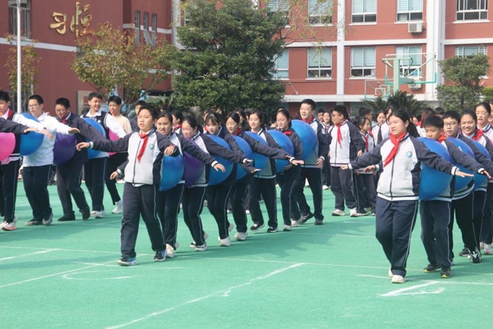 新学期从运动开始!每天运动2小时成沪上校园新常态 新学期从运动开始!每天运动2小时成沪上校园新常态