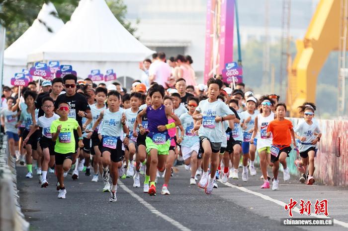 2025“小上马”活力开跑