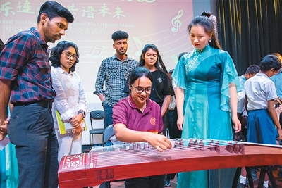 海外青少年近距离感知中国音乐魅力