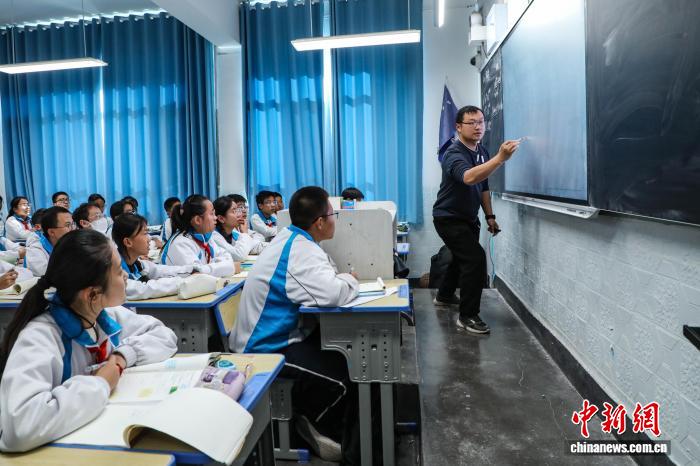 浙江援青助力青海省海西州教育提质