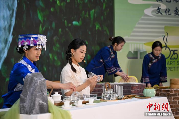 2025全国大学生茶艺技能大赛总决赛在昆明启幕