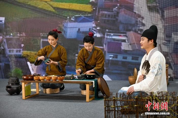 2025全国大学生茶艺技能大赛总决赛在昆明启幕