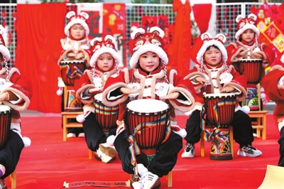 多彩活动迎新年