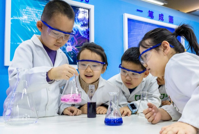 内蒙古呼和浩特：乐享科技寒假