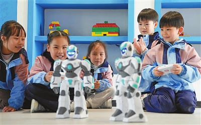 数字时代浪潮前,愿与世界共扬帆 数字时代浪潮前,愿与世界共扬帆