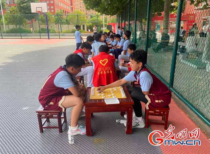 一所民办学校的十年追梦路——河南省长葛市求实学校十周年校庆观察