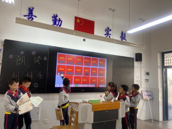 告别期中考试，长沙小学生迎来知识闯关“游乐场”