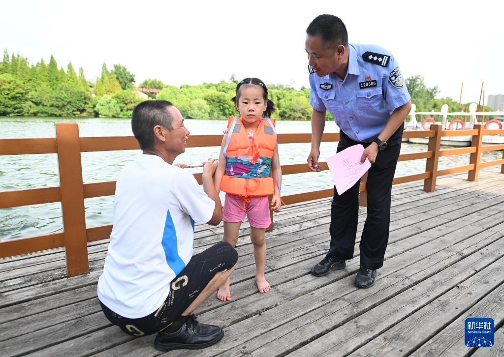 江苏泰州：建设“青少年防溺水救助站” 全力守“未”平安