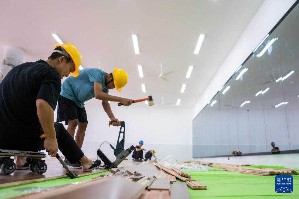 灾后重建保开学