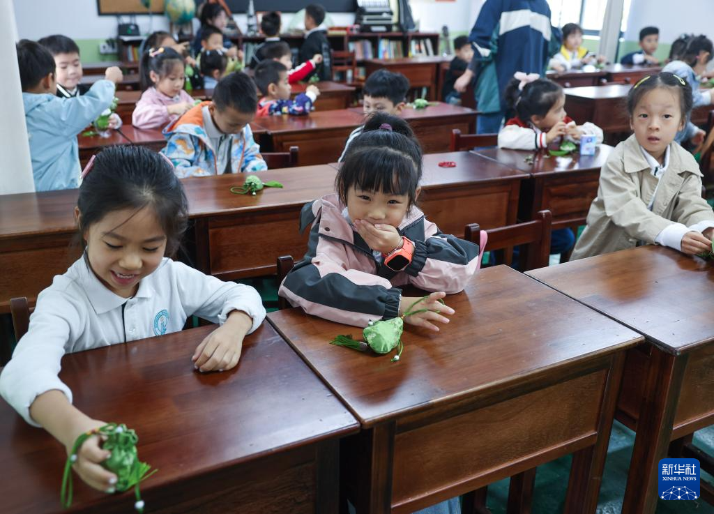 浙江诸暨:研学游激发古村新活力