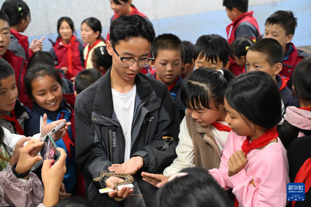 乡村儿童的自然公益课