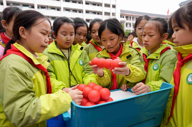 广西融水：科普走近山里娃