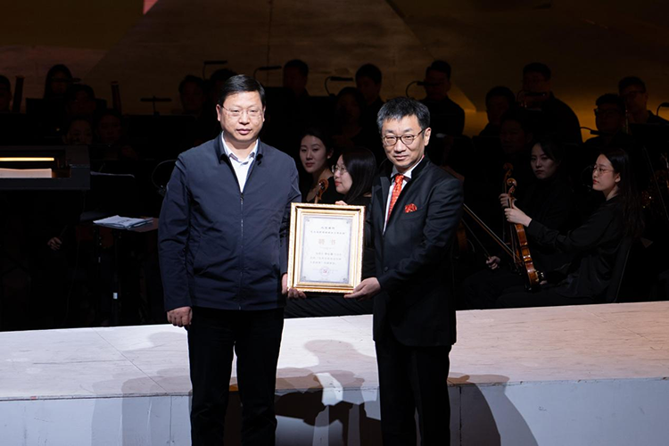 中国音乐学院大型多媒体合唱剧《聂耳的歌》上演