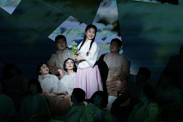 中国音乐学院大型多媒体合唱剧《聂耳的歌》上演