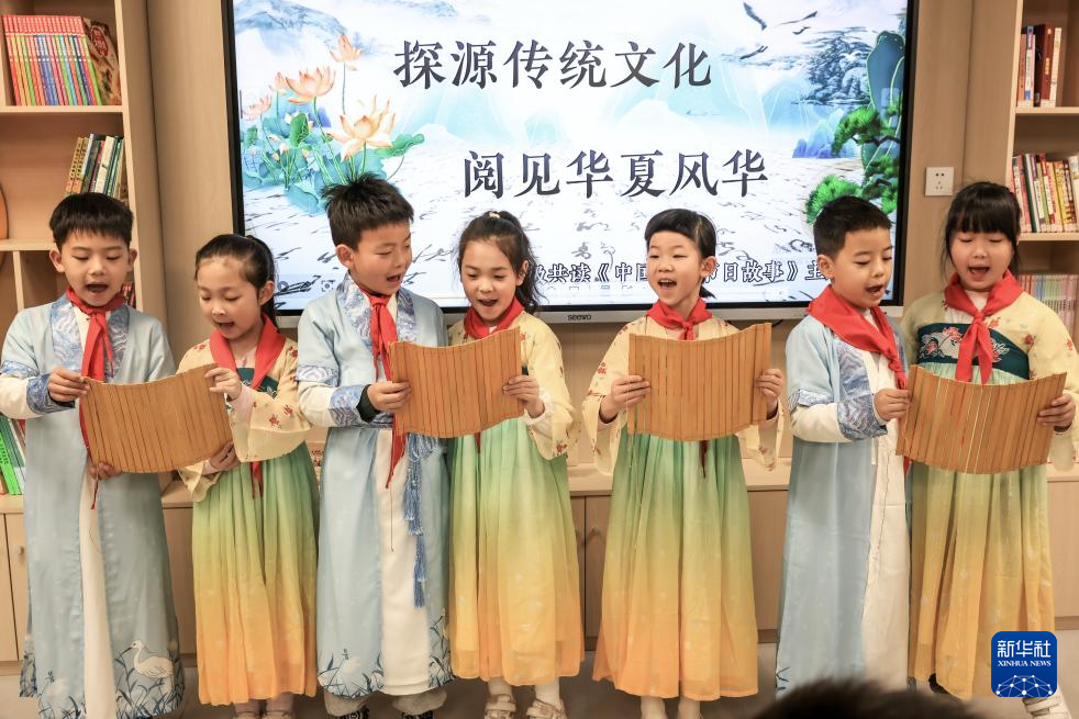 享受阅读 快乐成长