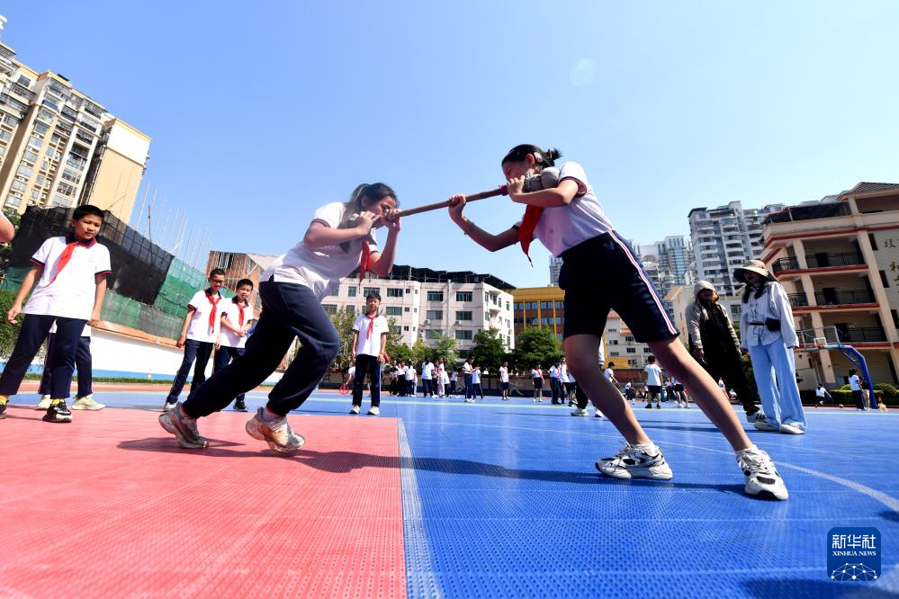 广西梧州:乐享初夏大课间